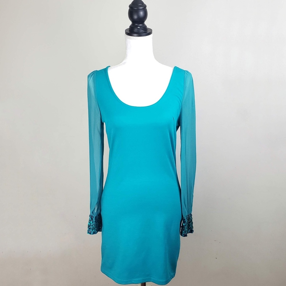 NWT! Paper Dolls Teal Backless Fitted Dress